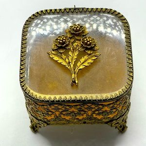 🌟🧺Vintage jewelry box 24kt gold plated guaranteed non tarnish able